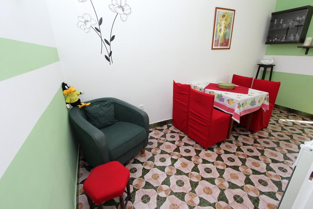 Apartments Santin Ровин Екстериор снимка