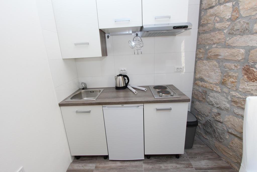 Apartments Santin Ровин Екстериор снимка