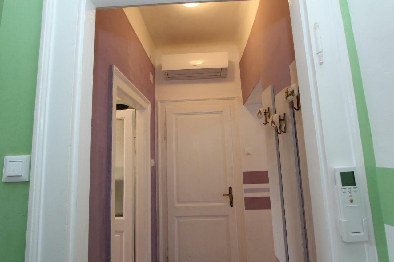 Apartments Santin Ровин Екстериор снимка